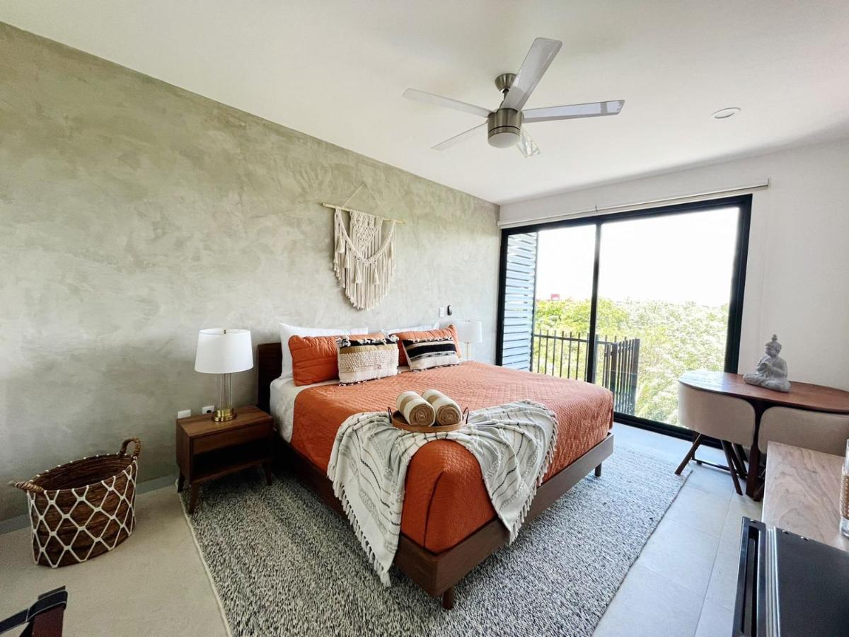 Apartahotel Urban Towers - Brand New Contemporary In Downtown Playa del Carmen