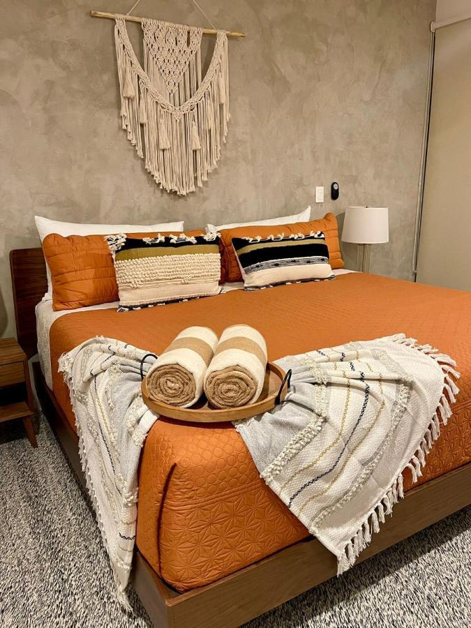 Apartahotel Urban Towers - Brand New Contemporary In Downtown